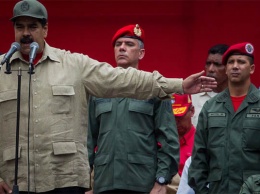 СМИ узнали о попытке оппозиции заказать свержение Мадуро за $213 млн