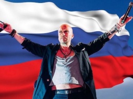 "Нагиев на карантине": Дмитрий рассекретит свою ориентацию в новом сериале?