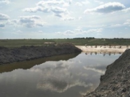 В селе под Мелитополем местные жители своими силами создали пруд