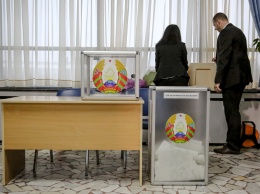 В Белоруссии оппозиция отказывается от участия в выборах президента
