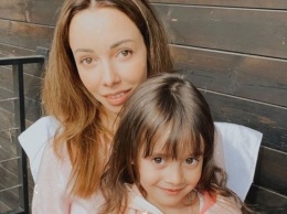 Будущая балерина: Екатерина Кухар похвасталась поразительной гибкостью 5-летней дочери
