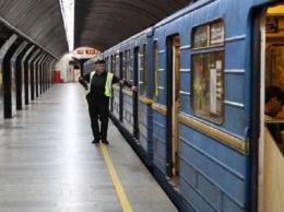 Сети бурно обсудили инициативу Кличко открыть метро