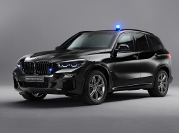 Видео: бронированный BMW X5 устроил гонку с пулей