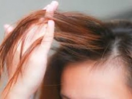 Густые и сильные: 8 причин выпадения волос