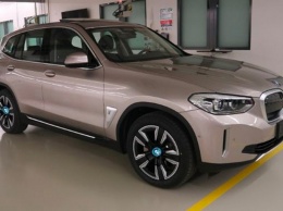 Китайцы показали "живые" фото электрического BMW iX3