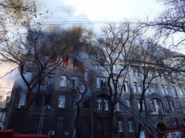 В Одессе объявлено подозрение еще двум работникам колледжа, где пр пожаре погибло 16 человек