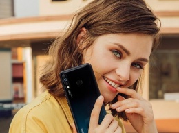В Украине TECNO представили бюджетные смартфоны с дорогим дизайном