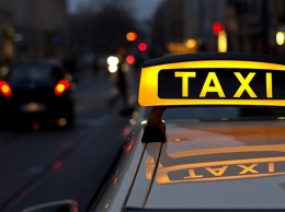 В Одессе клиентку такси ограбили на 72 тысячи гривен