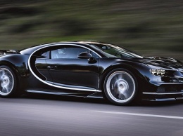 Bugatti опубликовал фотографии трековой версии гиперкара Chiron