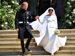 Меган Маркл и принц Гарри отмечают годовщину свадьбы: вспоминаем лучшие выходы пары