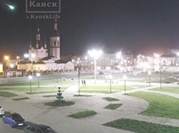 Падение метеорита в Красноярском крае попало на видео