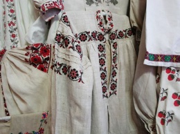 Помнят ли украинцы, почему их предки носили вышиванки?