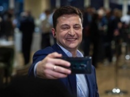 Офис президента отказал части СМИ в аккредитации на пресс-конференцию Зеленского