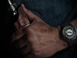Porsche Rauh-Welt Begriff разработал новые уникальные часы (ФОТО)