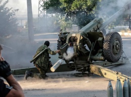 Российские артиллеристы приезжают на Донбасс сдавать экзамены - Резников