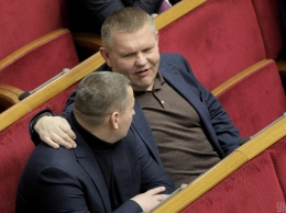 "Нашли в туалете": Геращенко рассказал подробности гибели нардепа Давиденко