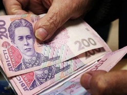 Украинцам повысят пенсии: кого ждет надбавка