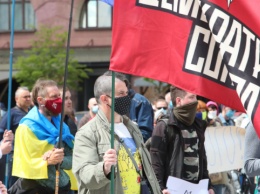 В Харькове акцию "Стоп - реванш" провели на площади Свободы