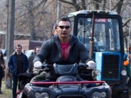 Туевый мэр: Кличко оправдался за туи в центре Киева