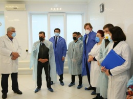 Больницы Днепропетровщины получили медоборудование и средства защиты