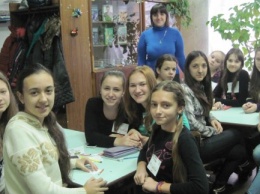 Педагог из Харькова стала одним из лучших руководителей детских кружков в Украине