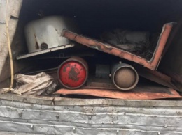 Полиция изъяла у криворожанина почти одну тонну металлолома, который он незаконно перевозил в собственном авто