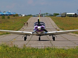 Одесский авиационный завод продолжил испытания самолетов "Дельфин"