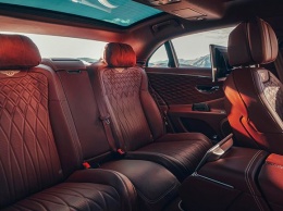 Заднее сиденье Bentley Flying Spur признано лучшим в бизнес-классе