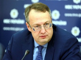 Сбирались уволить: Геращенко рассказал о репутации копа, подозреваемого в изнасиловании в Кагарлыке