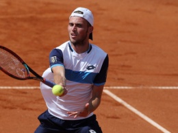 Чешский теннисист Врбенски выиграл выставочный турнир в Праге