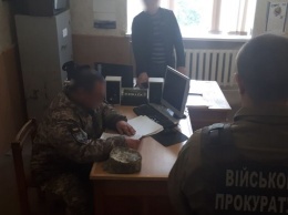 Военная прокуратура раскрыла схему обворовывания в ВСУ простых солдат (фото)