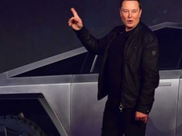 Илон Маск прокатился на Tesla Cybertruck по туннелю под Лос-Анджелесом