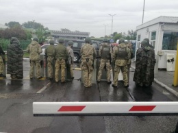 "На Закарпатье могут повториться броварская бойня". Почему водители заблокировали границу с Венгрией