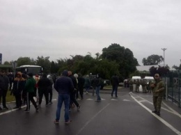В Закарпатской ОГА назвали причину блокировки пункта пропуска на границе с Венгрией