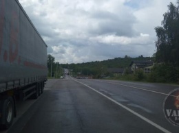 Из-за создания Львовской ОТГ в области блокируют дороги