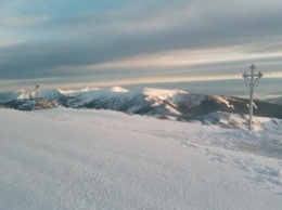 В Карпатах во второй день лета зафиксировали - 4 ° С