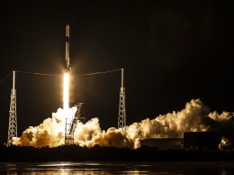 SpaceX отправила в космос еще 60 спутников глобального интернета Starlink