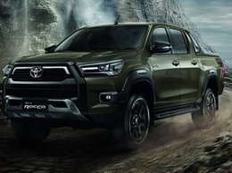 Обновленная Toyota Hilux: улучшения по всем фронтам