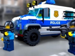 Lego приостановила рекламу игрушек с полицейскими