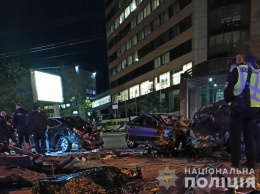 В Днепре в ДТП погибла семейная пара: нужна помощь