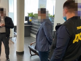 В Киеве поймали прокурора на взятке в $100 тысяч