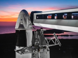 SpaceX превращает путешествие человека в космос в обычную коммерцию - The Economist
