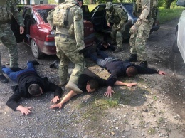 Банда полицейских в Павлограде пытала невиновных и давала им наркотики - прокуратура