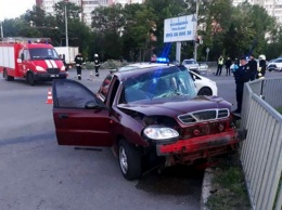 Серьезная авария на Запорожском шоссе в Днепре: четырех пострадавших забрала скорая