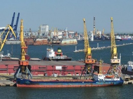 Первый танкер с американской нефтью для Белоруссии прибыл в Литву