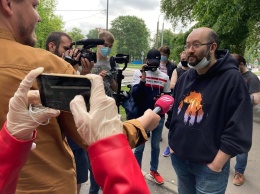 Журналист и муниципальный депутат Илья Азар вышел на свободу
