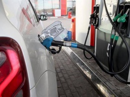 На топливо для автомобилей хотят ввести высокие пошлины