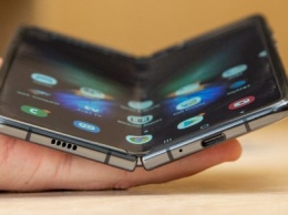 Инсайдеры: Samsung Galaxy Fold 2 лишится трендовой функции