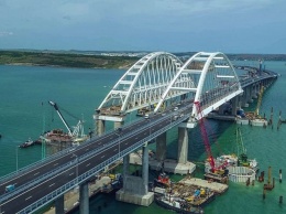 РФ открывает новые ж/д маршруты в аннексированный Крым по Керченскому мосту