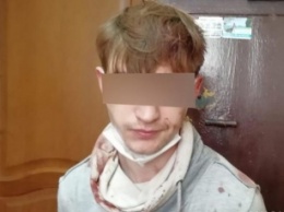 В Тернополе 26-летний парень во время ссоры порезал своих родителей